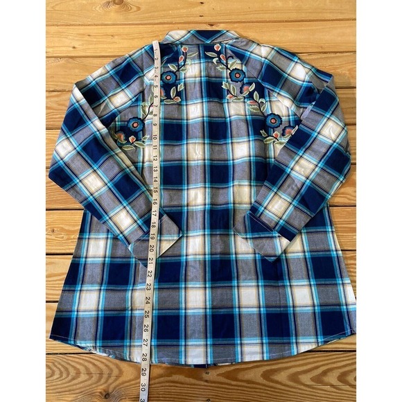 NWT Tolani Collection Embroidered Button Front Plaid Top Size Small Women’s Blue - Picture 6 of 9